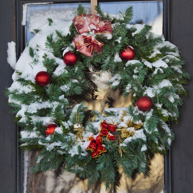 Wreath Build DIY